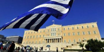 Për herë të parë në historinë e Greqisë postin e Presidentit e merr një grua: Ja emri që i surprizoi të gjithë!