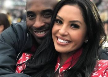 Vetëm 7 muaj më parë ishin bërë sërish prindër! Gruaja e Kobe Bryant e shkatërruar pas lajmit që preku gjithë botën  (FOTO)