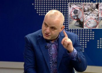 “Mbledh zemrën para se të ngjis shkallët e SPAK”, Artan Hoxha shoqërohet nga Forcat Operacionale: Kush dreqin e dinte që do niste nga puna pikërisht me mua