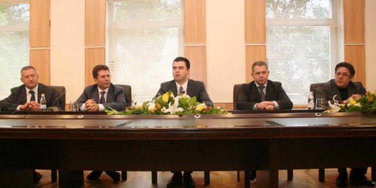 Zbardhet konflikti: LSI fut në sherr Bashën me aleatët! Marrin ekspertë për reformën zgjedhore çamëve dhe Mediu