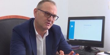 Gjykata pushon hetimet ndaj ish deputetit Arben Çukos: Prokuroria pa asnjë provë! Kush do përgjigjet për denigrimin e tij moral, politik dhe shoqëror?!