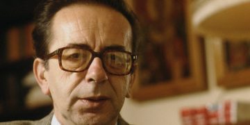 Edhe 100 Kolos! I madhi Kadare feston sot 84 vjetorin e lindjes!