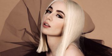 Ava Max: Isha një vajzë e vogël nga një familje shqiptare, nuk kishim asgjë përveç rrobave të trupit