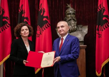 Plas skandali, Marsida Xhaferllari nis marrjen e vendimeve në Kushtetuese, rrëzohen 50 dosje të rëndësishme