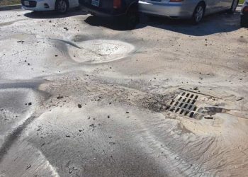 Tërmeti i Kubës në foto, gropa të mëdha në tokë dhe ushtria në terren