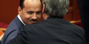 Këshilltari Henz shpjegon Jarit pse “Rambo” është i rrezikuar nga taksa e rrugës