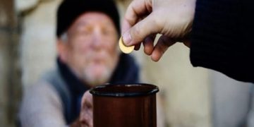 Sa bujarë janë shqiptarët? Del raporti për kurnacët në Europë (Renditja)