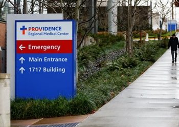 Alarmi: Në SHBA njoftohet rasti i tretë me koronavirus