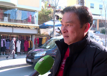 Kinezët: Në Tiranë, pa frikë/ Turistë kinezë u ndaluan në Stamboll, do vinin në Shqipëri