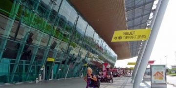 Doli nga BE, Aviacioni Civil sqaron se çfarë do të ndodhë me fluturimet e shqiptarëve drejt Britanisë së Madhe