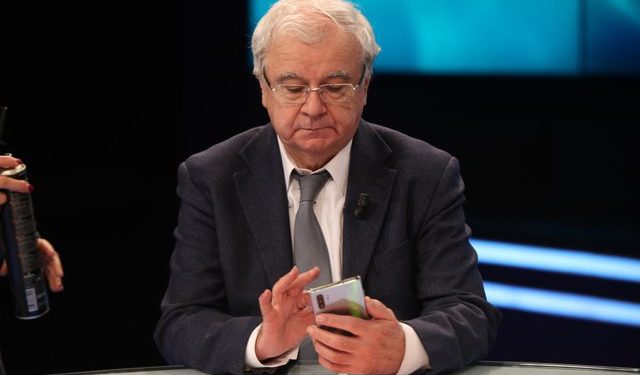 Avokati “rrëshket” dhe sulmon Zv. Ministrin e Brëndshëm: Mos më ndërhy, ti nuk je askush! Të ka sjellë Edi Rama të bësh debat me mua