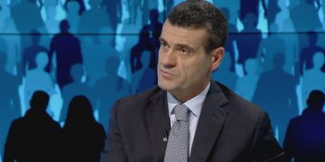 Patozi paralajmëron: “Ngjarje dhe dukuri të rralla dhe të jashtëzakonshme”… Do gjëmojnë daullet e rindërtimit prej tërmetit, topat e luftës me KÇK-në, dhe filma nga SHQUP-i