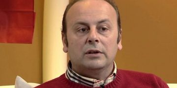 Regjisori Genc Fuga shpërthen keq ndaj Policisë: “Të sfidoj ty dhe shefat e tu të gjeni shkeljen!”