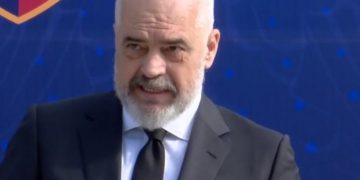 Paketa ligjore ‘Anti-KÇK’, Rama paralajmëron gjyqtarët dhe prokurorët: Brenda tre ditësh pezullohen nga puna nëse…