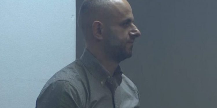 Sërish tensione në seancën për Kokainën e Durrësit, Arbër Çekaj sulmon ambasadorët, kërkon përfaqësues nga SHBA e Gjermania