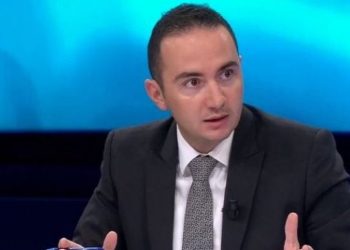 “Jam dakord që Salianji të futet në burg”, analisti i njohur ia ‘plas në sy’ ish-deputetit: Ky është personi i vetëm që mund të të shpëtojë!