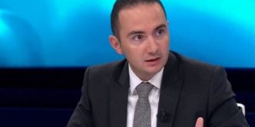 “Jam dakord që Salianji të futet në burg”, analisti i njohur ia ‘plas në sy’ ish-deputetit: Ky është personi i vetëm që mund të të shpëtojë!