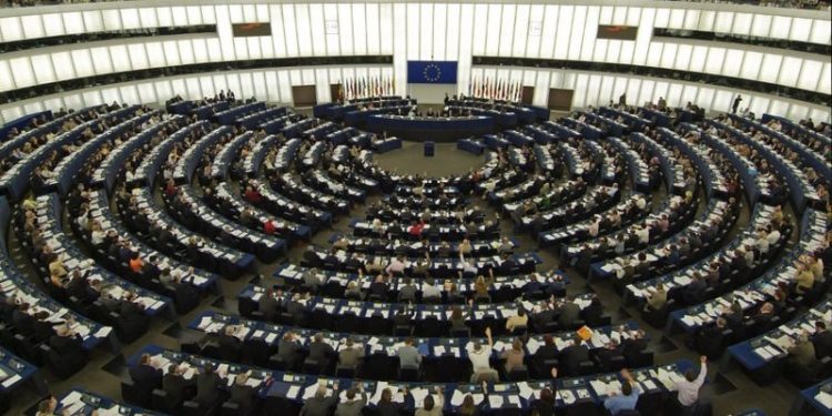 Negociatat/ Eurodeputetët japin lajmin e shumëpritur pro Shqipërisë