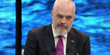 Rama i përgjigjet Metës: Deklaratat e presidenti konfuzione ciklike, pas i shkon vetëm populli që ka në WhatsApp