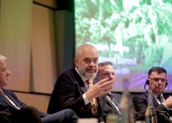 Edi Rama i vendosur: Nuk do të ketë mini, por shengen të plotë në Ballkan, do të heqim barrierat e lëvizjes për njerëzit dhe kapitalet