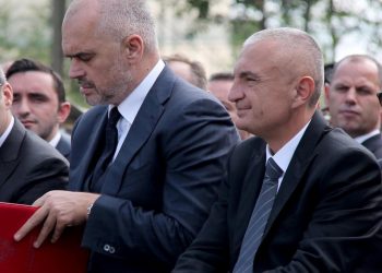 13 apartamente, dubleks në Tiranë dhe vilë në Gjirin e Lalëzit! Rama goditje Metës: Luks të flas për të, ka më shumë se një shtëpi