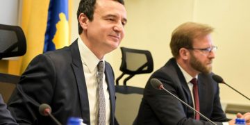 FOTO/ Albin Kurti zhduk flamurin shqiptar dhe gjithë simbolet kuqezi pasi shpallet kryeministër i Kosovës