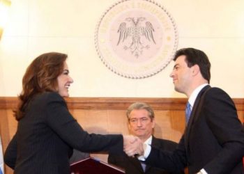 Bakojanis dhe Greqia e falimentuar