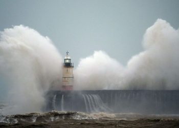 Stuhia “Ciara” prek Shqipërinë të enjten dhe të premten! Meteorologu Osmani: Forcë më të ulët se në Europë