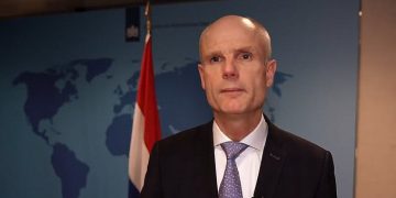 Si i’a theu zemrën Rama ministrit holandez?! Ja çfarë deklaron Stef Blok (Video)