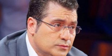 Vetëvendosje në Tiranë/ Skënder Minxhozi: Po përzihet në punët e Shqipërisë, jashtë hapësirës së vet natyrale