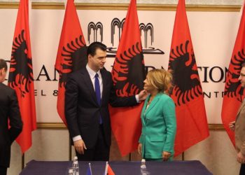 Lulzim Basha “puç” LSI-së, jep “OK” për daljen me grupim brenda koalicionit
