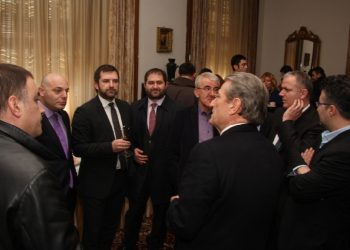 Kjo është kopeja e konellapsave që ulërasin kundra Ramës sepse i ka “kapur” Rama që po vëzhgohen nga shërbimet e inteligjencës