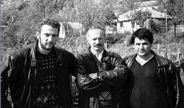 Zylfie Haklaj flet me emra konkretë: Ja kush tentoi të fusë në kurth vëllezërit e mi, duke vrarë një polic