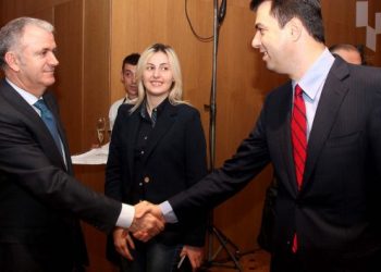 A do ti zëvëndësojë Sandri telenovelat turke me serialin e Lulit?!