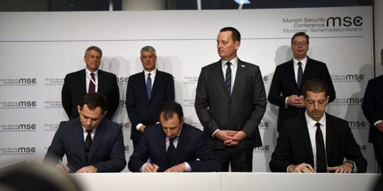 Sekretari Pompeo dhe i dërguari i Donald Trump refuzojnë ta takojnë Albin Kurtin