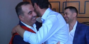 Ndahet papritur nga jeta kryetari i Bashkisë së Rrogozhinës