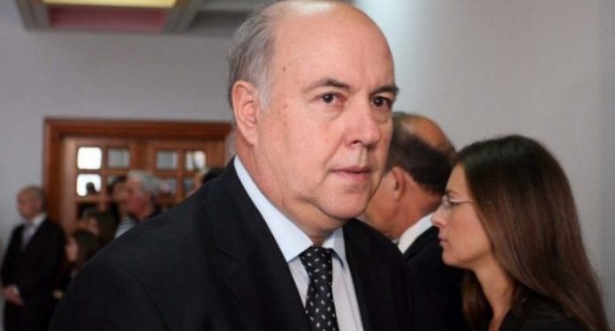 Vdekja e Nexhmije Hoxhës, mesazhi i të birit: Gjithë jetën ia kushtoi lirisë së atdheut dhe ndërtimit të Shqiperisë së re