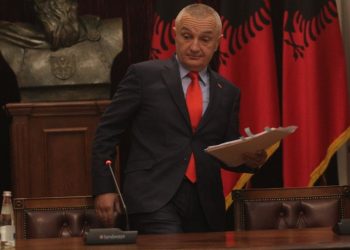 Pasojat e revoltës së 2 marsit: Çfarë po synon Ilir Meta?! Ja parashikimet e kobshme të analistëve