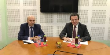 Të hënën Kosova do të ketë qeverinë, dalin emrat e ministrave të LVV e LDK, Albin Kurti më në fund kryeministër