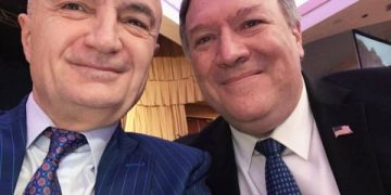 Aktorët shqiptarë të “Mëngjesit të Lutjeve”, si aktorët e Lulzim Bashës