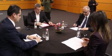 PD heq dorë nga Basha “Kryeministër”, protestat apo çadrat parazgjedhore dhe propozon kushte të reja