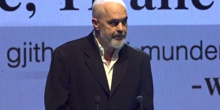 Incidenti, studenti i mjekësisë i ngre zërin, Rama: Çojeni të marrë shërbimin e shpejtë mjekësor!