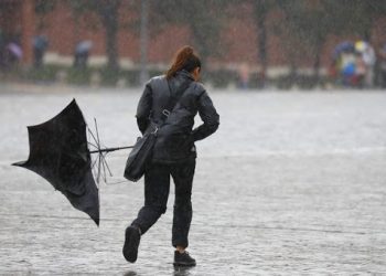 Stuhi me erëra të forta dhe reshje të dendura shiu, ja çfarë do të shkaktoi stuhia “Ciara” në vendin tonë