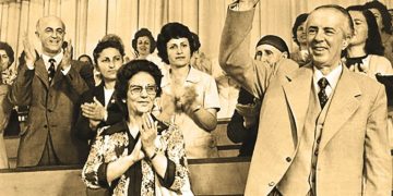 Pas Nexhmije Hoxhës, vdes nga “hidhërimi” gjyshja e Andi Bushatit, gruaja e dytë e Bllokut, Vito Kapo