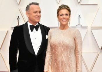 COVID-19/ Tom Hanks dhe bashkëshortja dalin nga spitali, karantinë në shtëpi
