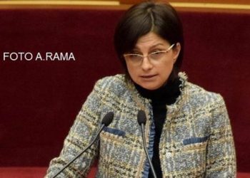 Ish- deputetja kukull e PD i quan “monstra” mjekët e Durrësit: Reagon drejtoresha Jani