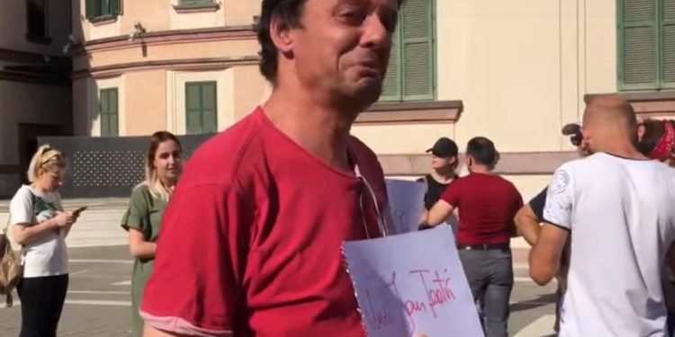 Për inat të Ramës do të infektohet dhe të infektoi: “Ruan” Teatrin Kombëtar, e shpall… vend i shenjtë!