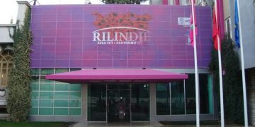 PS as që i’a “fërshkëllen” dekretit të Metës: Kryesia vendos të rrëzojë dekretin, asnjë tërheqje nga rrudhja e kompetencave për betimin e gjyqtarëve