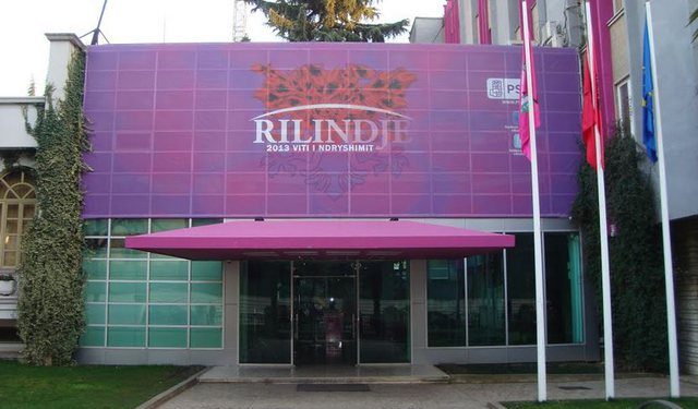 PS as që i’a “fërshkëllen” dekretit të Metës: Kryesia vendos të rrëzojë dekretin, asnjë tërheqje nga rrudhja e kompetencave për betimin e gjyqtarëve