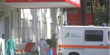 Zbardhen detajet si u infektuan dy mjekët e Sanatoriumit me koronavirus